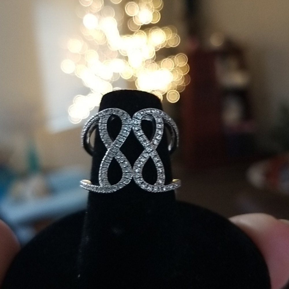 Simulated diamond ring NWT